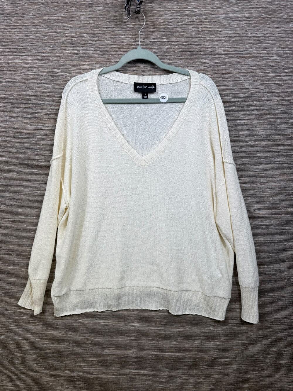 Peace Love World Black Label Sweater Size 1X White V-Neck Long Sleeve NEW